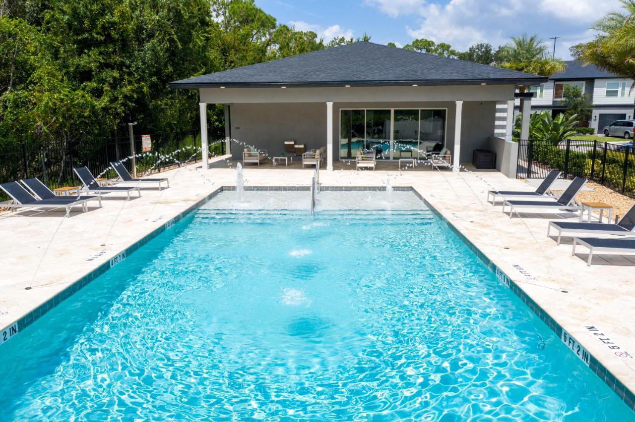 Beautiful Four Bedrooms Townhouse With Splash Pool At Le Reve Resort คิสซิมมี ภายนอก รูปภาพ